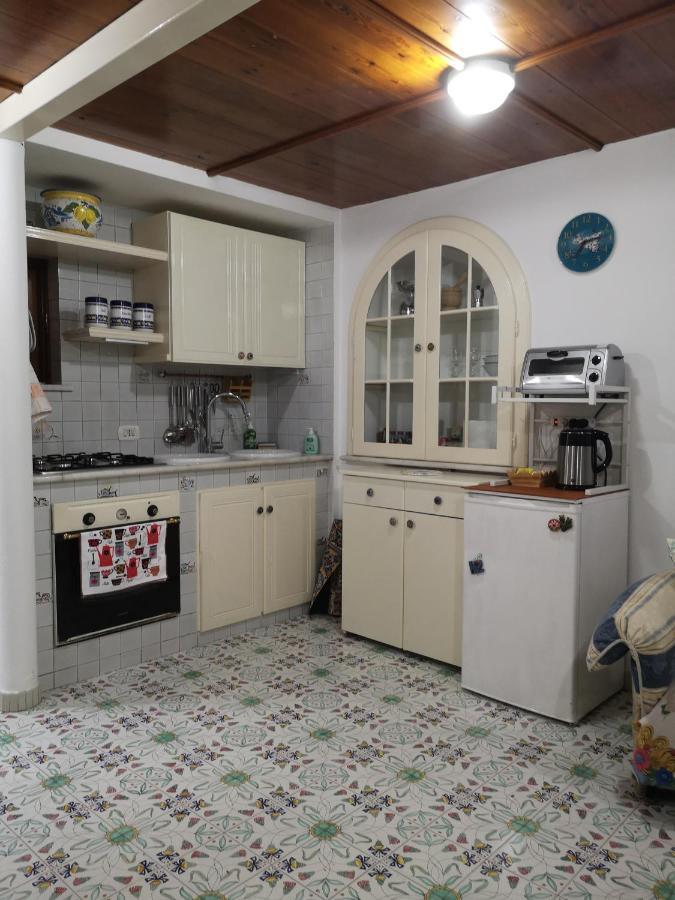 Al Limone Apartment Lipari  Exterior photo