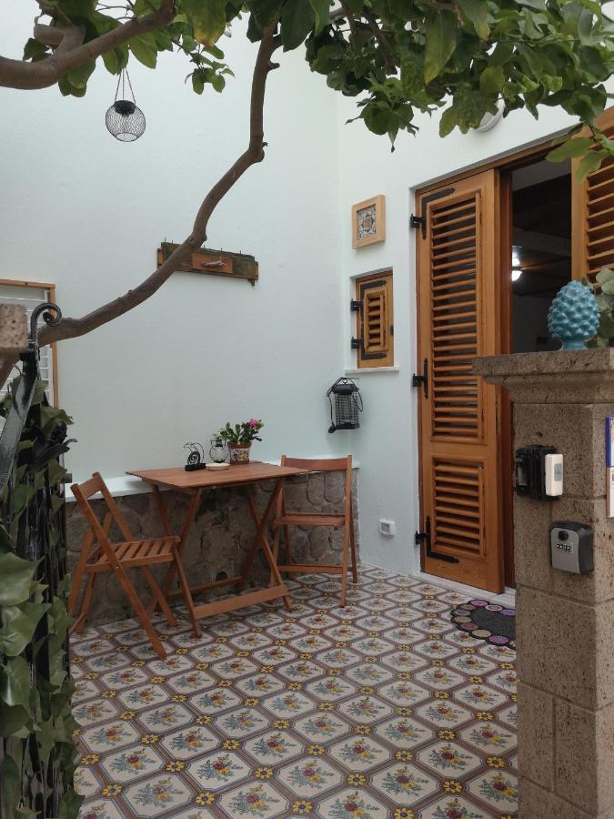 Al Limone Apartment Lipari  Exterior photo